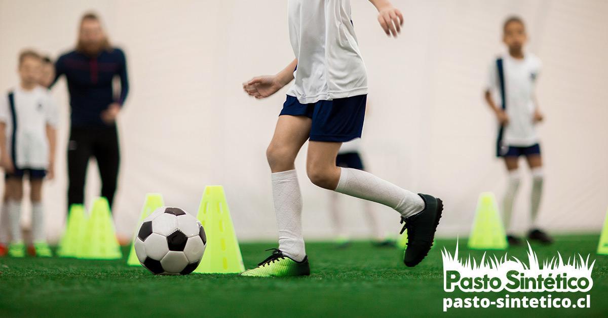 césped artificial, césped artificial para canchas, césped artificial para canchas de fútbol, Santiago, Paine, Villa Alemana, Hualpén, Quillota, San Antonio, Viña del Mar, Punta Arenas, caucho reciclado, arena de sílice