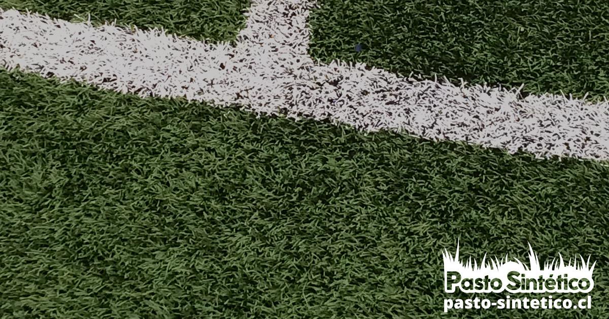pasto sintético ornamental, césped artificial, alfombra de pasto artificial, pasto artificial, instalación de pasto sintético