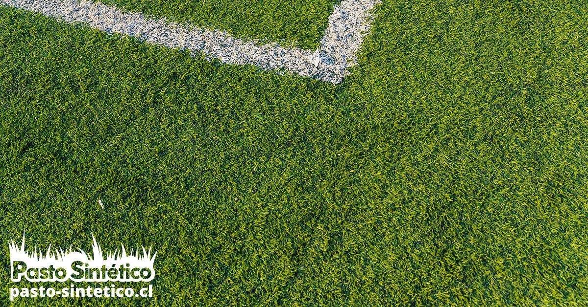 cancha de pasto sintético, césped sintético, instalación de pasto artificial, instalación del pasto sintético, pasto artificial, alfombra de pasto sintético, cancha de pasto artificial